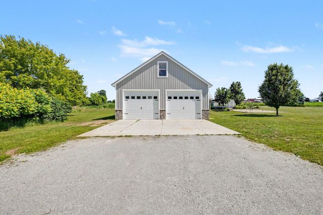 4913 W Daisy Way, Sheridan Twp, MI 49412