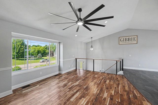 4913 W Daisy Way, Sheridan Twp, MI 49412