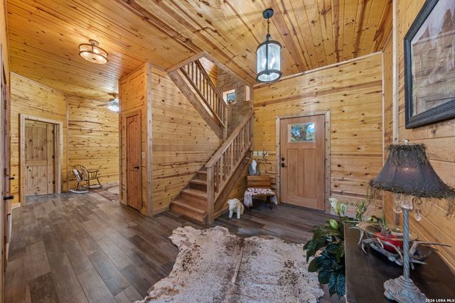 3355 Jim Brite Rd, Pleasanton, TX 78064