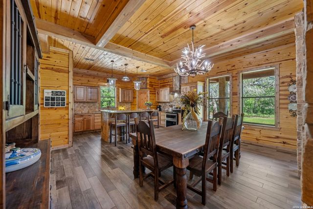 3355 Jim Brite Rd, Pleasanton, TX 78064