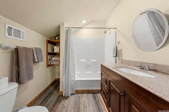 3355 Jim Brite Rd, Pleasanton, TX 78064