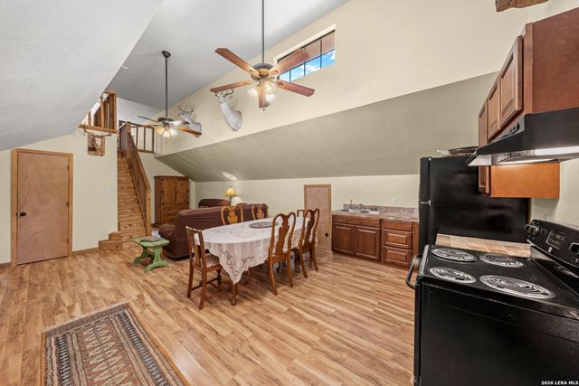 3355 Jim Brite Rd, Pleasanton, TX 78064