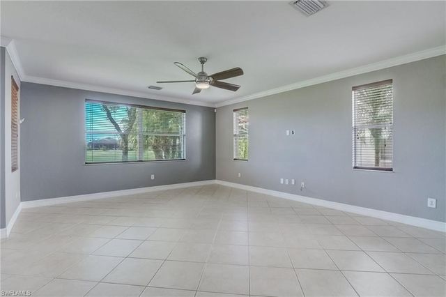 1654 Double Eagle TRL, Naples, FL 34120