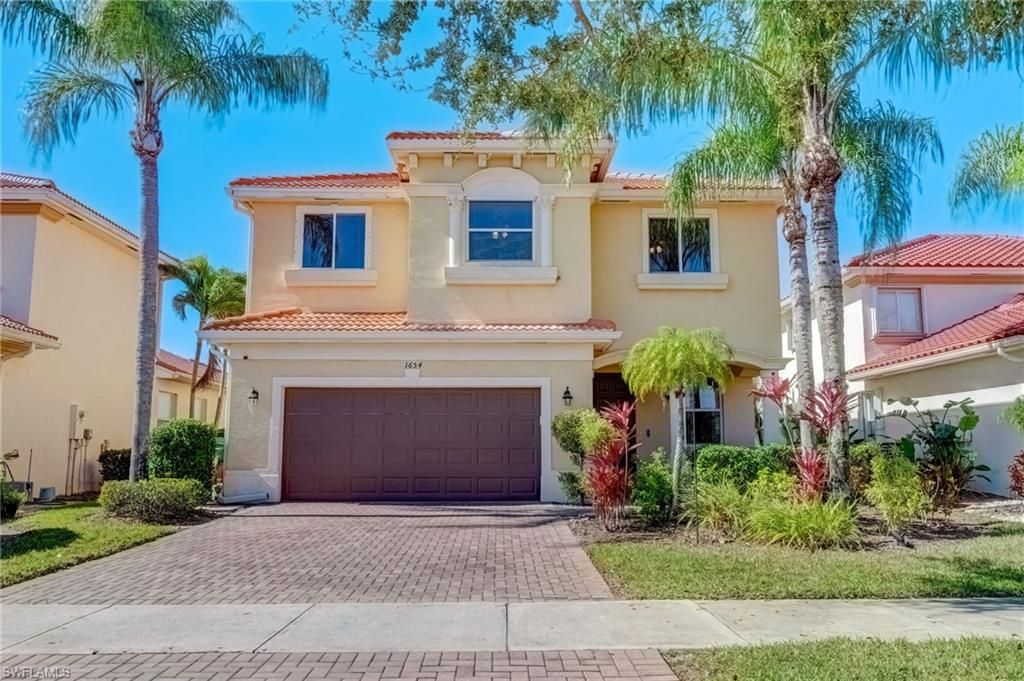 1654 Double Eagle TRL, Naples, FL 34120