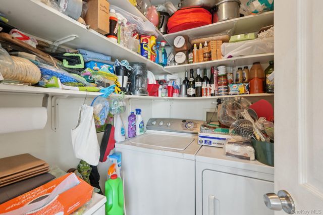 39 N 10th Avenue, Mount Vernon, NY 10550