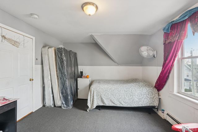 39 N 10th Avenue, Mount Vernon, NY 10550