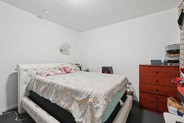 39 N 10th Avenue, Mount Vernon, NY 10550