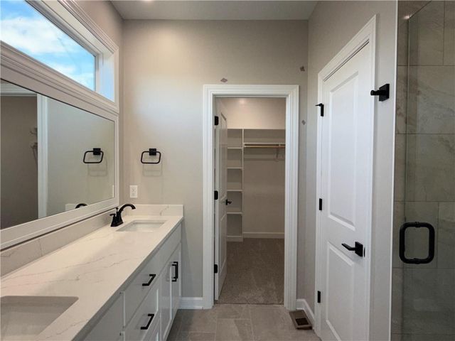31421 W 85th Terrace, De Soto, KS 66018