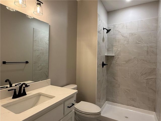 31421 W 85th Terrace, De Soto, KS 66018