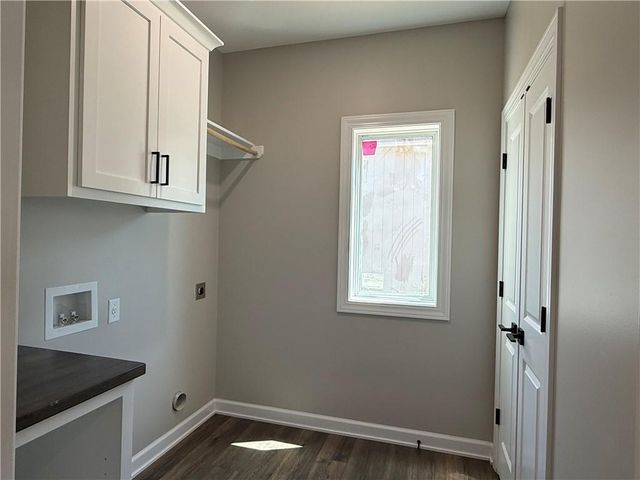 31421 W 85th Terrace, De Soto, KS 66018