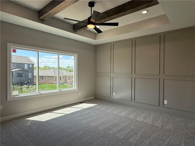 31421 W 85th Terrace, De Soto, KS 66018