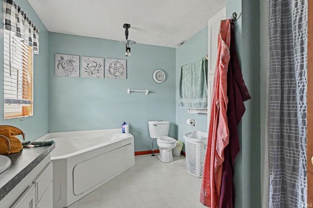 64523 County Road 33, Goshen, IN 46528