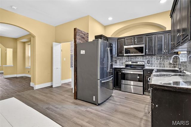 3438 Dunnica Avenue, St Louis, MO 63118