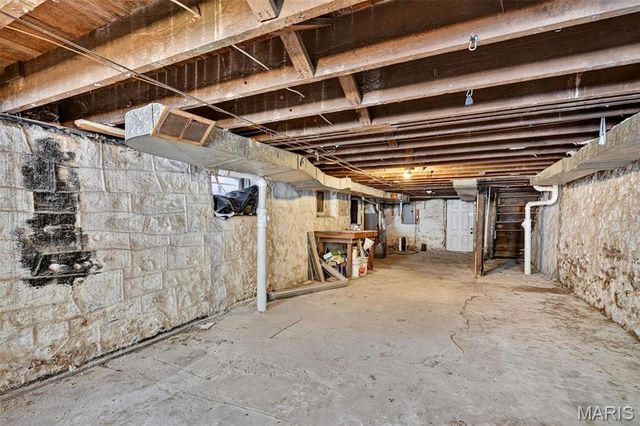 3438 Dunnica Avenue, St Louis, MO 63118