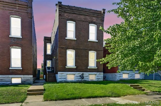3438 Dunnica Avenue, St Louis, MO 63118