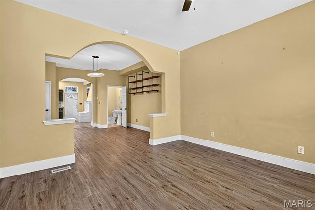 3438 Dunnica Avenue, St Louis, MO 63118