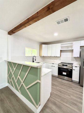 2218 Kathleen Avenue, Dallas, TX 75216