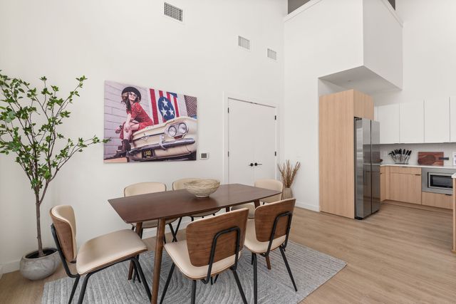 635 7th Ave S Apt 609, Nashville, TN 37203