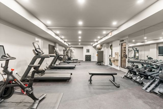 635 7th Ave S Apt 609, Nashville, TN 37203