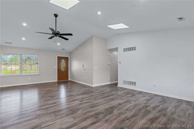 3439 Morgan Trail, Jeffersonville, IN 47130