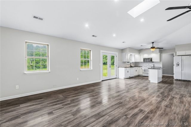3439 Morgan Trail, Jeffersonville, IN 47130