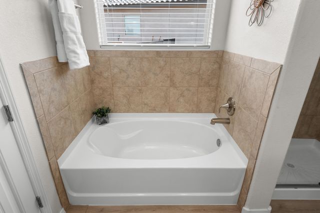 2172 Solara Loop NE, Rio Rancho, NM 87144