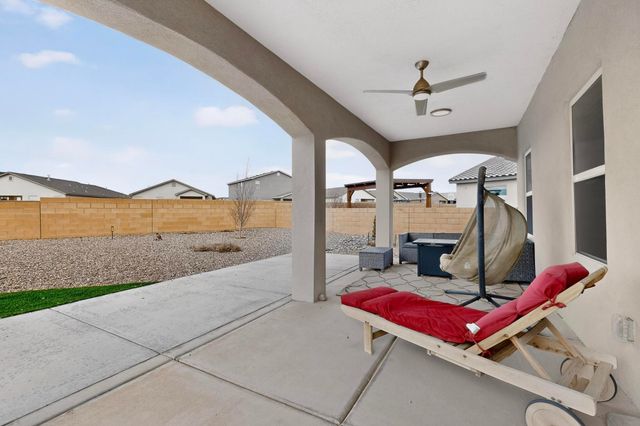 2172 Solara Loop NE, Rio Rancho, NM 87144