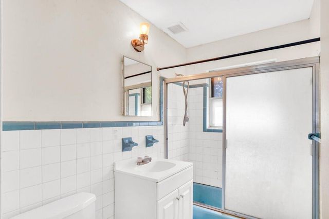 6423 Julia Drive, Milton, FL 32570