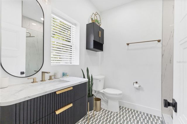 35 AEGEAN AVENUE, Tampa, FL 33606