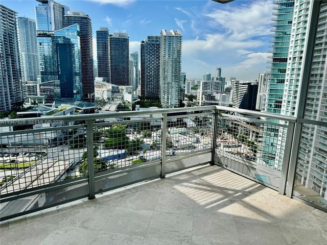 350 S Miami Ave 2912, Miami, FL 33130