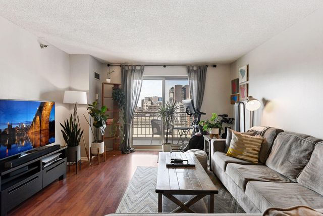 401 S 1st Street 1318, Minneapolis, MN 55401