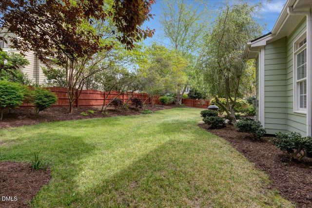 100 Strawthorne Court, Apex, NC 27502