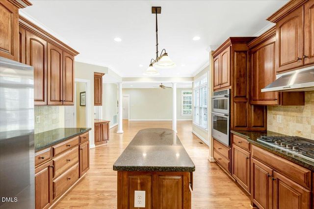 100 Strawthorne Court, Apex, NC 27502