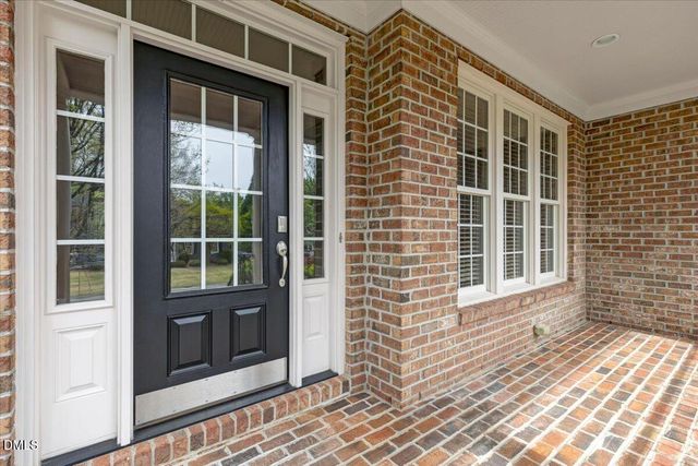 100 Strawthorne Court, Apex, NC 27502