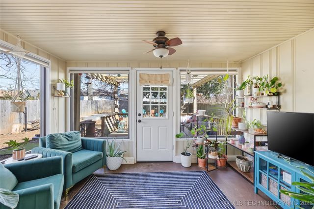 2117 S Delaware Court, Tulsa, OK 74114