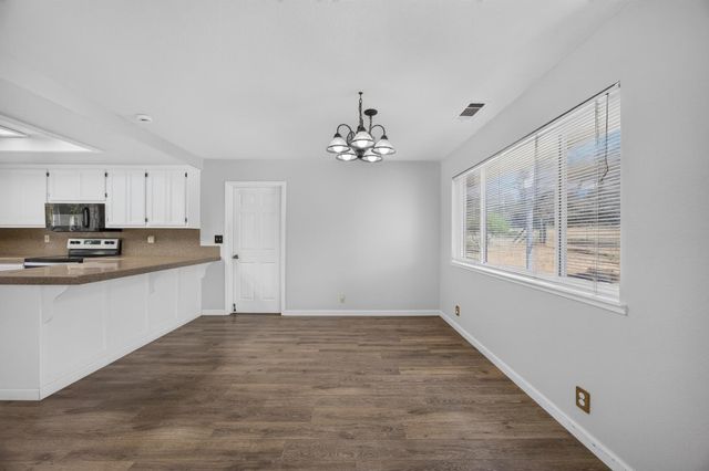 3663 Many Oaks Ln, Shingle Springs, CA 95682