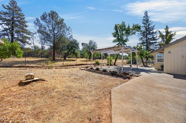 3663 Many Oaks Ln, Shingle Springs, CA 95682