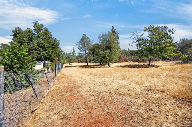 3663 Many Oaks Ln, Shingle Springs, CA 95682