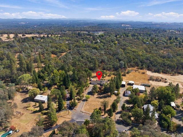 3663 Many Oaks Ln, Shingle Springs, CA 95682