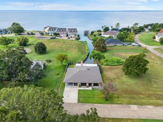 292 Echo Lane, Livingston, TX 77351