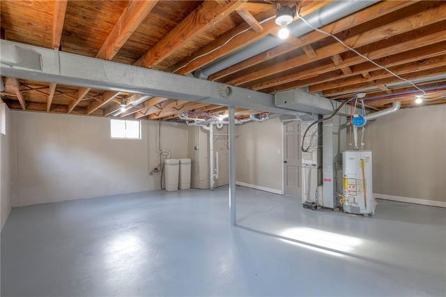 3303 N Mccoy Street, Independence, MO 64050