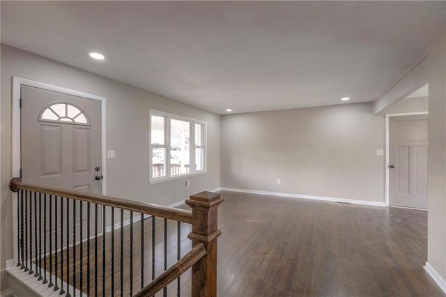 3303 N Mccoy Street, Independence, MO 64050