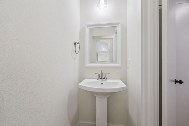 2723 Bernadette Lane, Houston, TX 77043