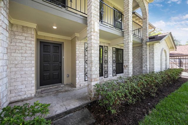 2723 Bernadette Lane, Houston, TX 77043