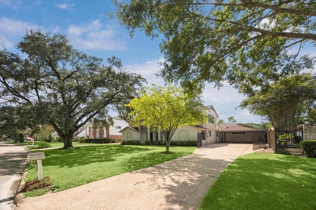 2723 Bernadette Lane, Houston, TX 77043