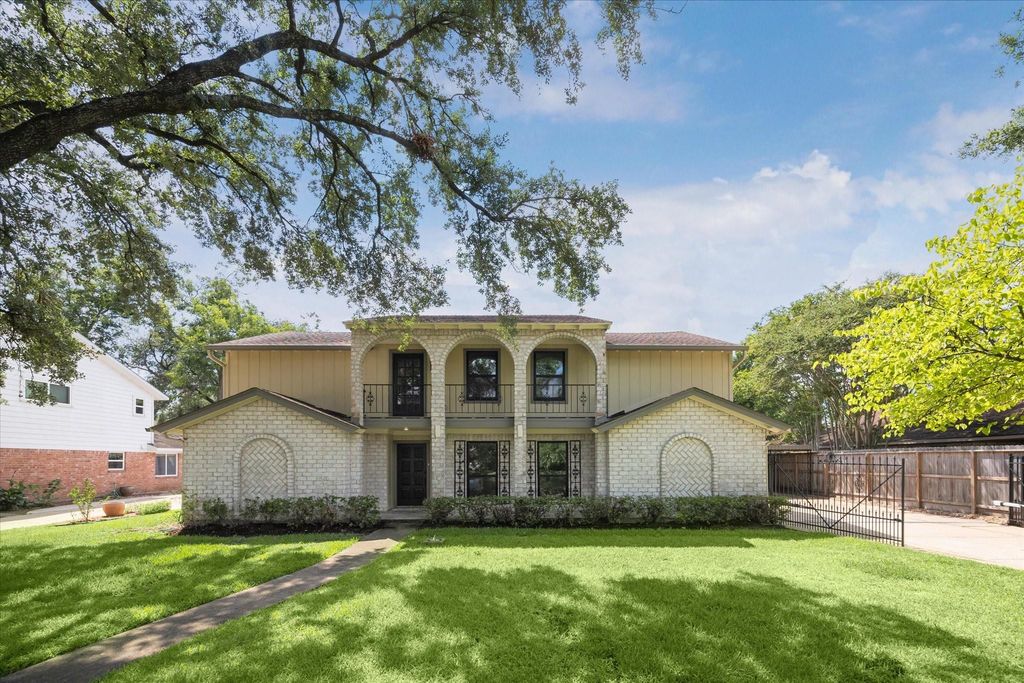 2723 Bernadette Lane, Houston, TX 77043