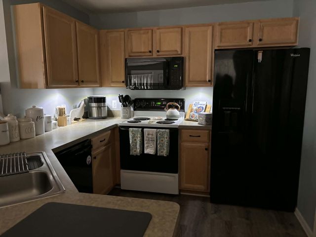 51713 Adler Park Drive W, Chesterfield, MI 48051