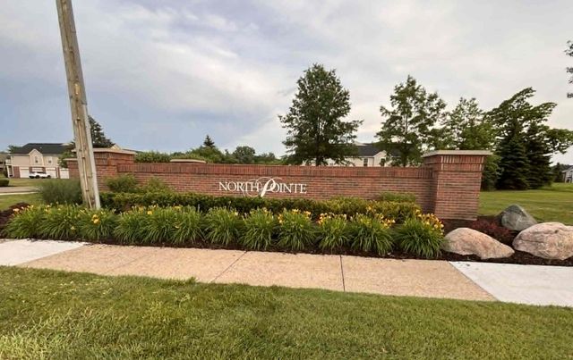 51713 Adler Park Drive W, Chesterfield, MI 48051