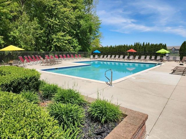 51713 Adler Park Drive W, Chesterfield, MI 48051