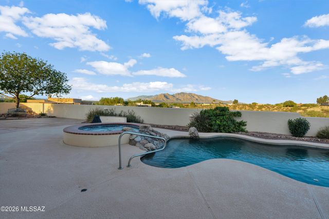 5688 N Cotton Place, Tucson, AZ 85743